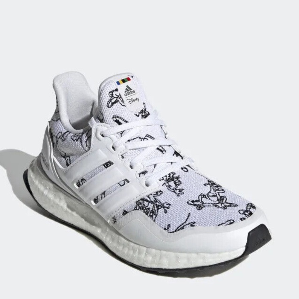 adidas x Disney UltraBOOST DNA J Goofy